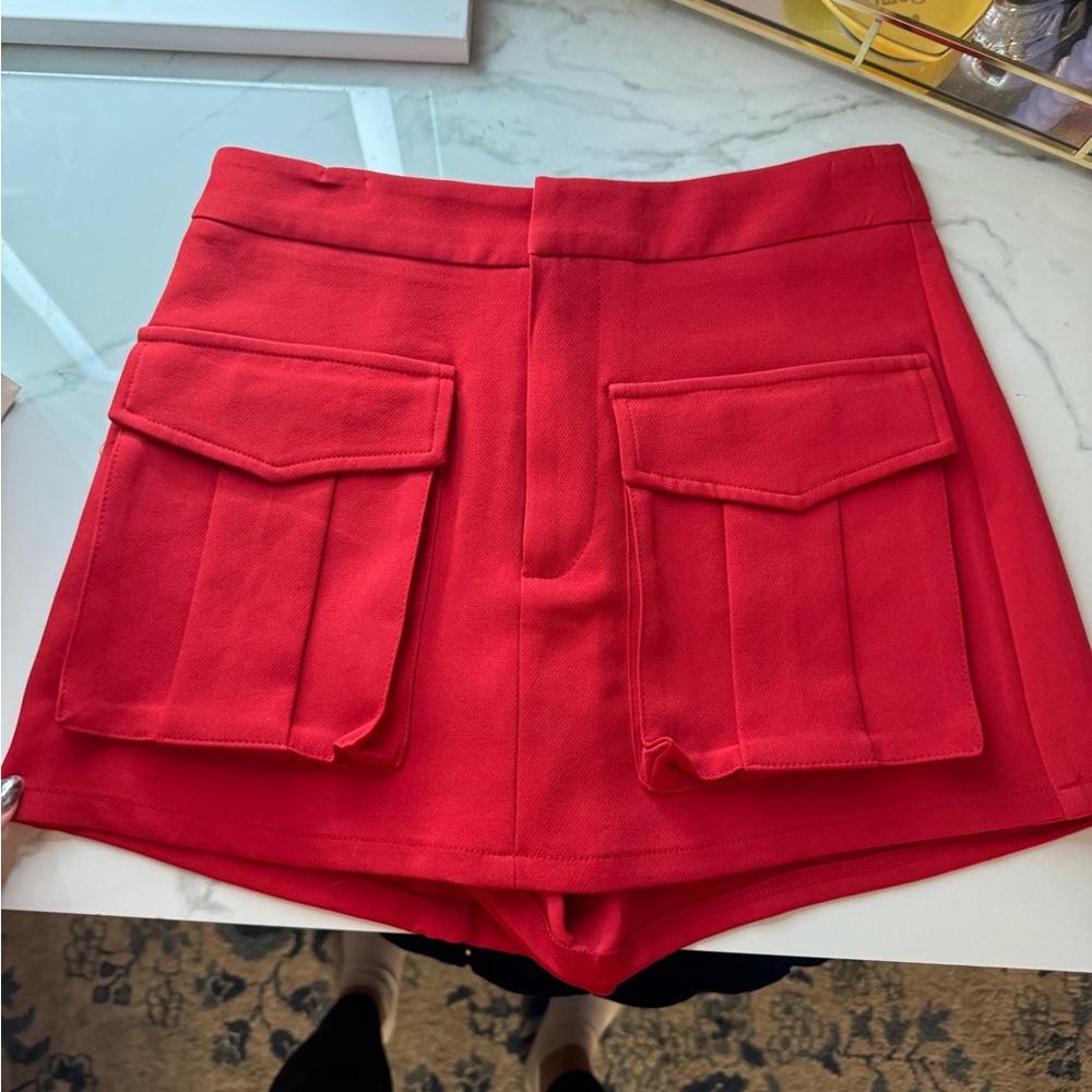 Mini skirt!